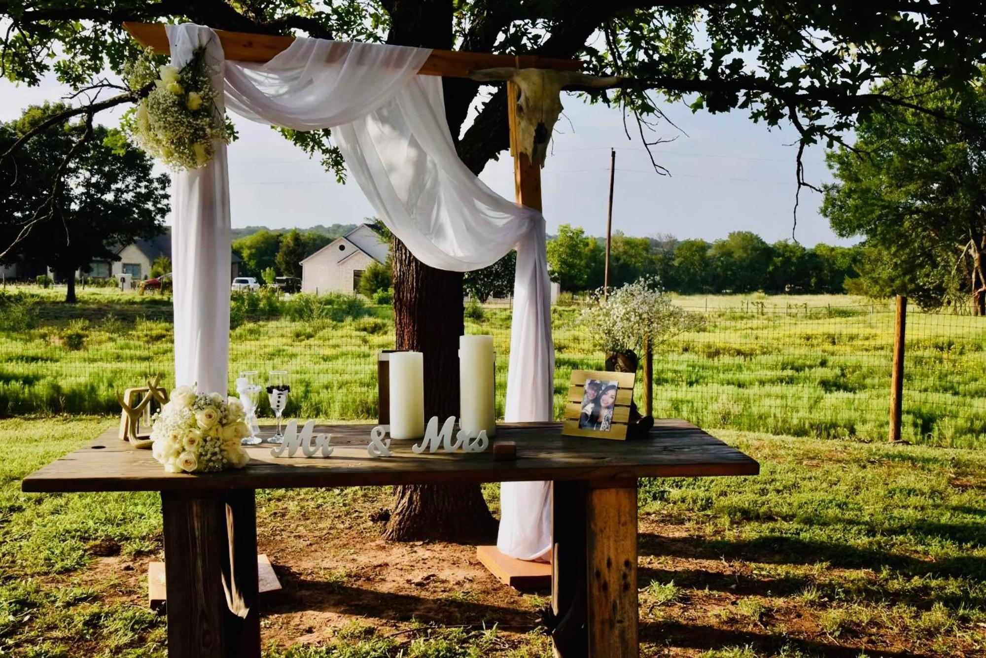 Beautiful Farmhouse W/ Pool On 6 Acres Ranch Aubrey المظهر الخارجي الصورة
